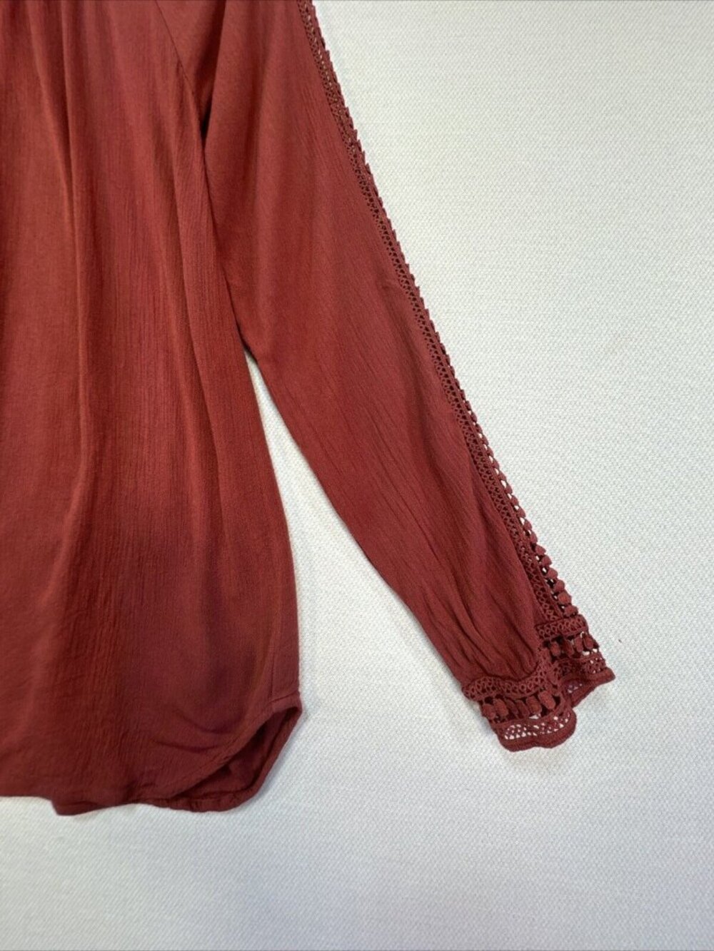 Knox Rose Womens Flowy Boho Peasant Blouse Size Medium Burnt Orange Crochet - Picture 3 of 13